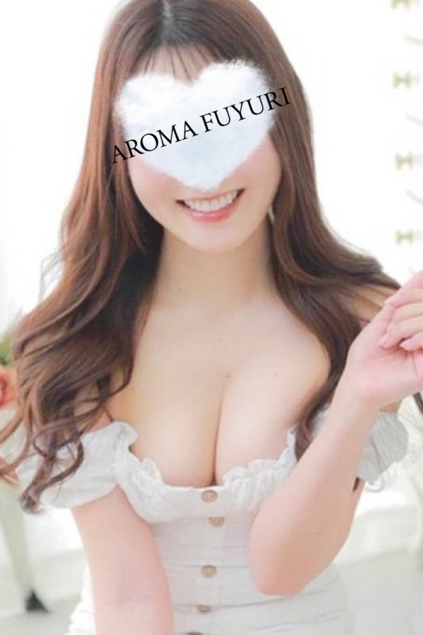 吉沢 えな|新宿メンズエステ【AROMA FUYURI～ふゆり～】