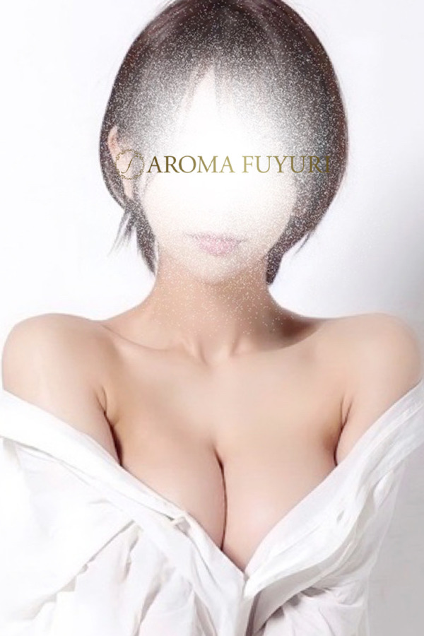 柏木 りな|新宿メンズエステ【AROMA FUYURI～ふゆり～】